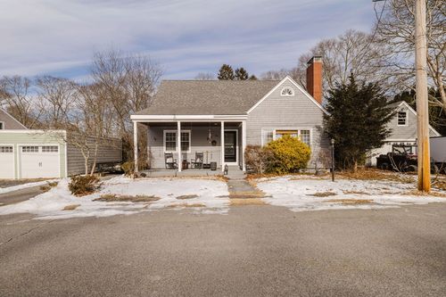 24 Cala Ave, Tiverton, RI, 02878-3215 | Card Image