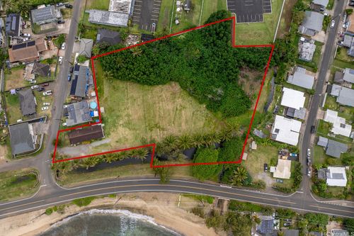 200 Kamehameha Hwy, Hauula, HI, 96717 | Card Image