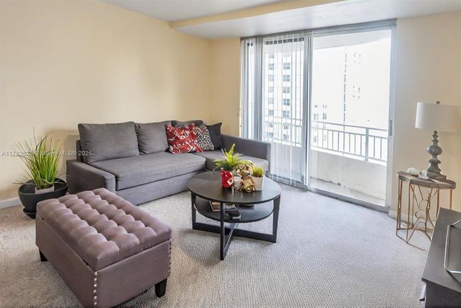 APT-2108 - 770 Claughton Island Dr, Condo with 1 bedrooms, 1 bathrooms and null parking in Miami FL | Image 10