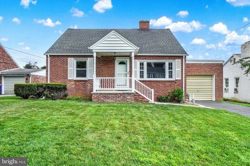 1129 Ruxton Rd, YORK, PA, 17403-3037 | Card Image