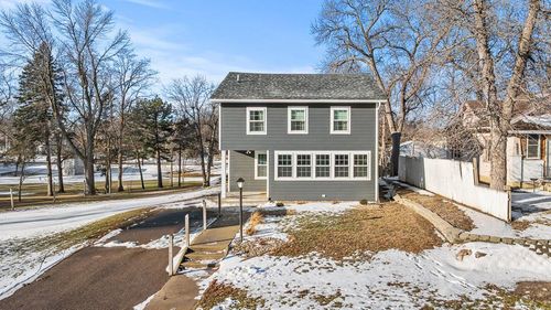 213 N Harold St, Ivanhoe, MN, 56142-9718 | Card Image