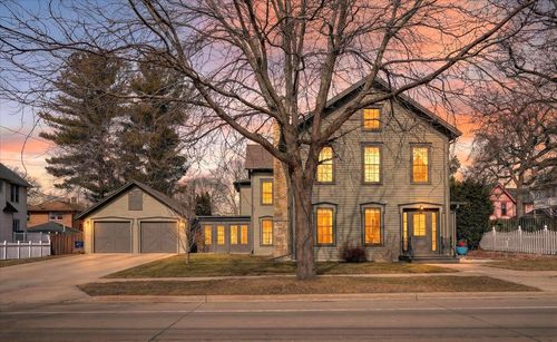 611 E Court St, Janesville, WI, 53545-4012 | Card Image