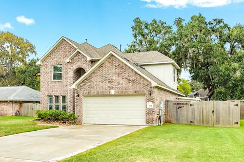 213 N Amherst Dr, West Columbia, TX, 77486-8620 | Card Image