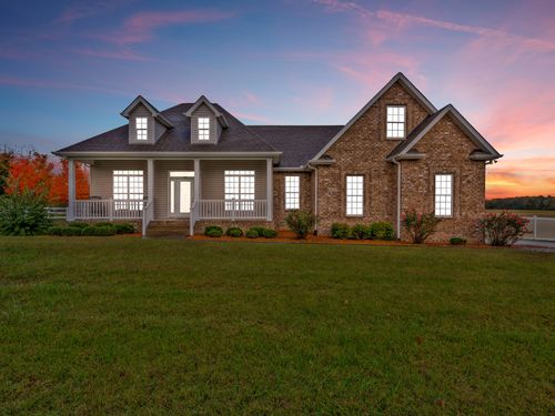 1440 Leaf Ln, Ashland City, TN, 37015-2550 | Card Image