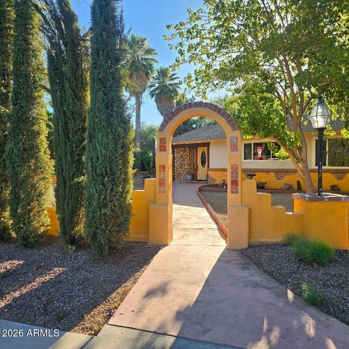 294 S Jefferson St, Wickenburg, AZ, 85390-1345 | Card Image