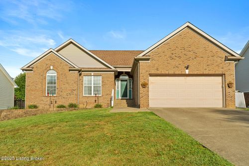 602 Matterhorn Ct, Shelbyville, KY, 40065-8551 | Card Image
