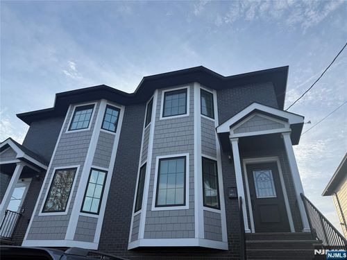 43 Jackson Avenue, Hackensack, NJ, 07601 | Card Image