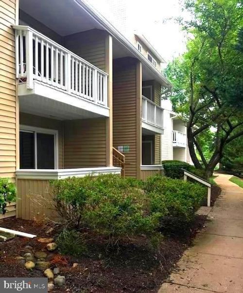 191-13104 Wonderland Way, GERMANTOWN, MD, 20874-6831 | Card Image