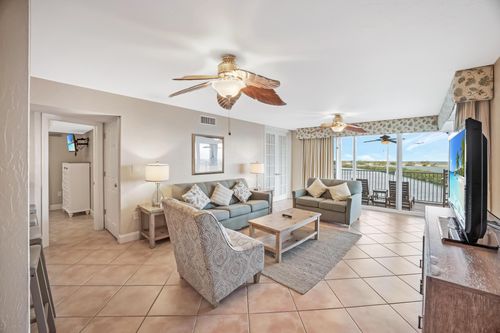 4303 Marina Villas Dr, Duck Key, FL, 33050-3748 | Card Image