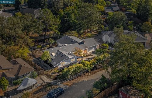 61 Grandview Pl, Walnut Creek, CA, 94595-1603 | Card Image