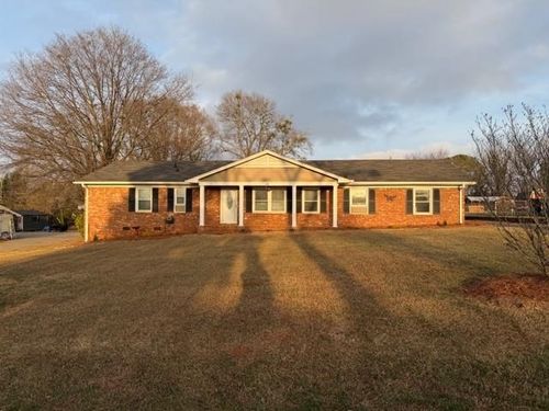 18 Annandale Drive, Boiling Springs, SC, 29316-9313 | Card Image