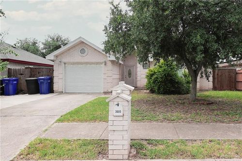 3605 Rosalva Ave, McAllen, TX, 78503-8751 | Card Image