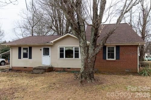 136 French Belk Rd, Mount Ulla, NC, 28125-7615 | Card Image