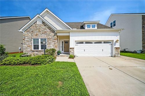 122 Oak Hill Lane, Smithfield, VA, 23430 | Card Image