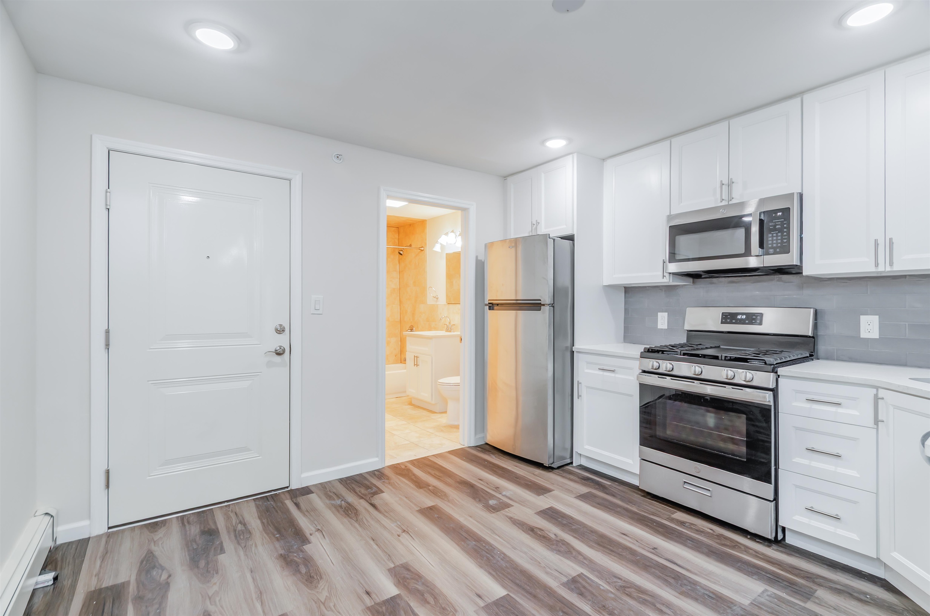 Residential Lease in Bayonne 3