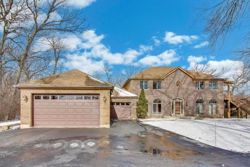 13844 Mettawa Ln, Mettawa, IL, 60045-1077 | Card Image