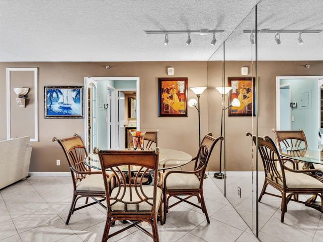 APT-605 - 4505 S Ocean Blvd, Condo with 2 bedrooms, 2 bathrooms and null parking in Highland Beach FL | Image 20
