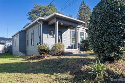 1235 S Ferry Street, House other with 4 bedrooms, 1 bathrooms and null parking in Tacoma WA | Image 3