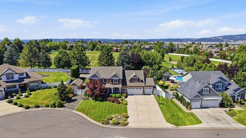 17211 E Rosemont Ln, Greenacres, WA, 99016-7809 | Card Image