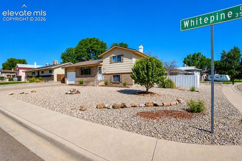 3501 White Pine Ct, Pueblo, CO, 81005-2863 | Card Image
