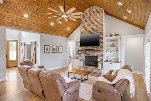 206 Rochelle Cir Ne, Charleston, TN, 37310-6288 | Card Image