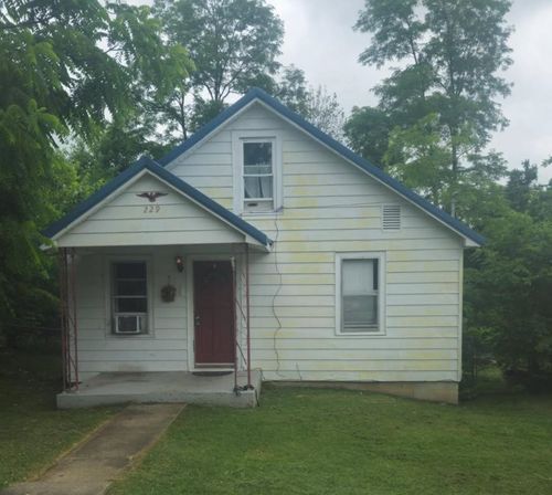 229 Eastview Dr, Glasgow, KY, 42141-3123 | Card Image
