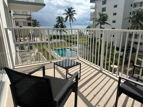 apt-404e-1750 S Ocean Blvd, Pompano Beach, FL, 33062-7806 | Card Image