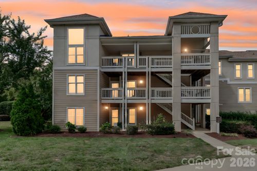 18563 Vineyard Point Ln, Cornelius, NC, 28031-7989 | Card Image