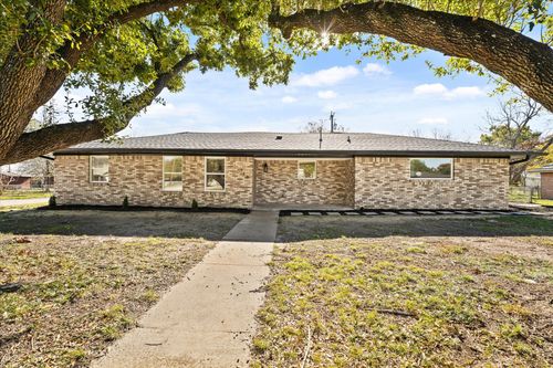 310 E 6th St, Kaufman, TX, 75142-2927 | Card Image