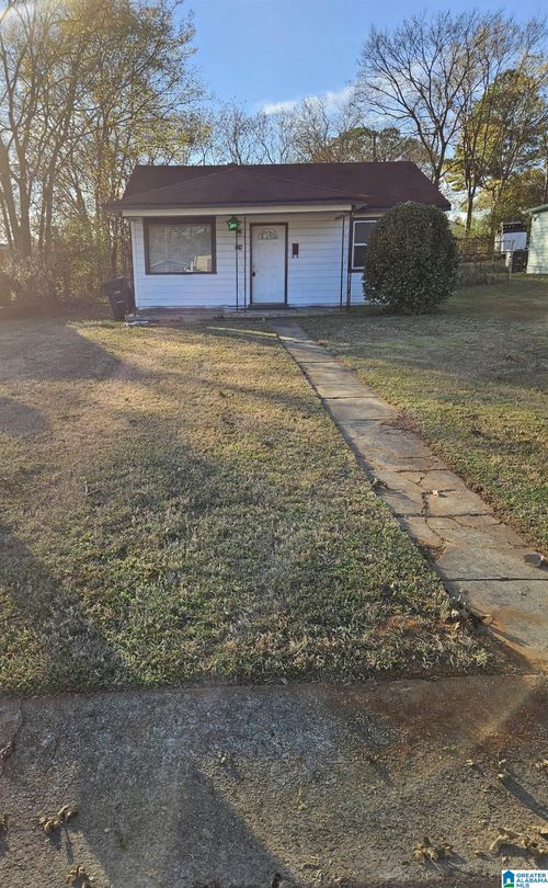 524 Avenue Z, BIRMINGHAM, AL, 35214-5926 | Card Image