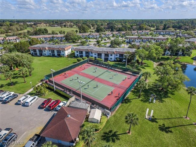 APT-201 - 4372 27 Th Ct Sw, Condo with 2 bedrooms, 2 bathrooms and null parking in NAPLES FL | Image 36