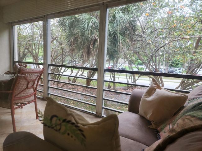 APT-207 - 2302 S Cypress Bend Dr, Condo with 2 bedrooms, 2 bathrooms and null parking in Pompano Beach FL | Image 11