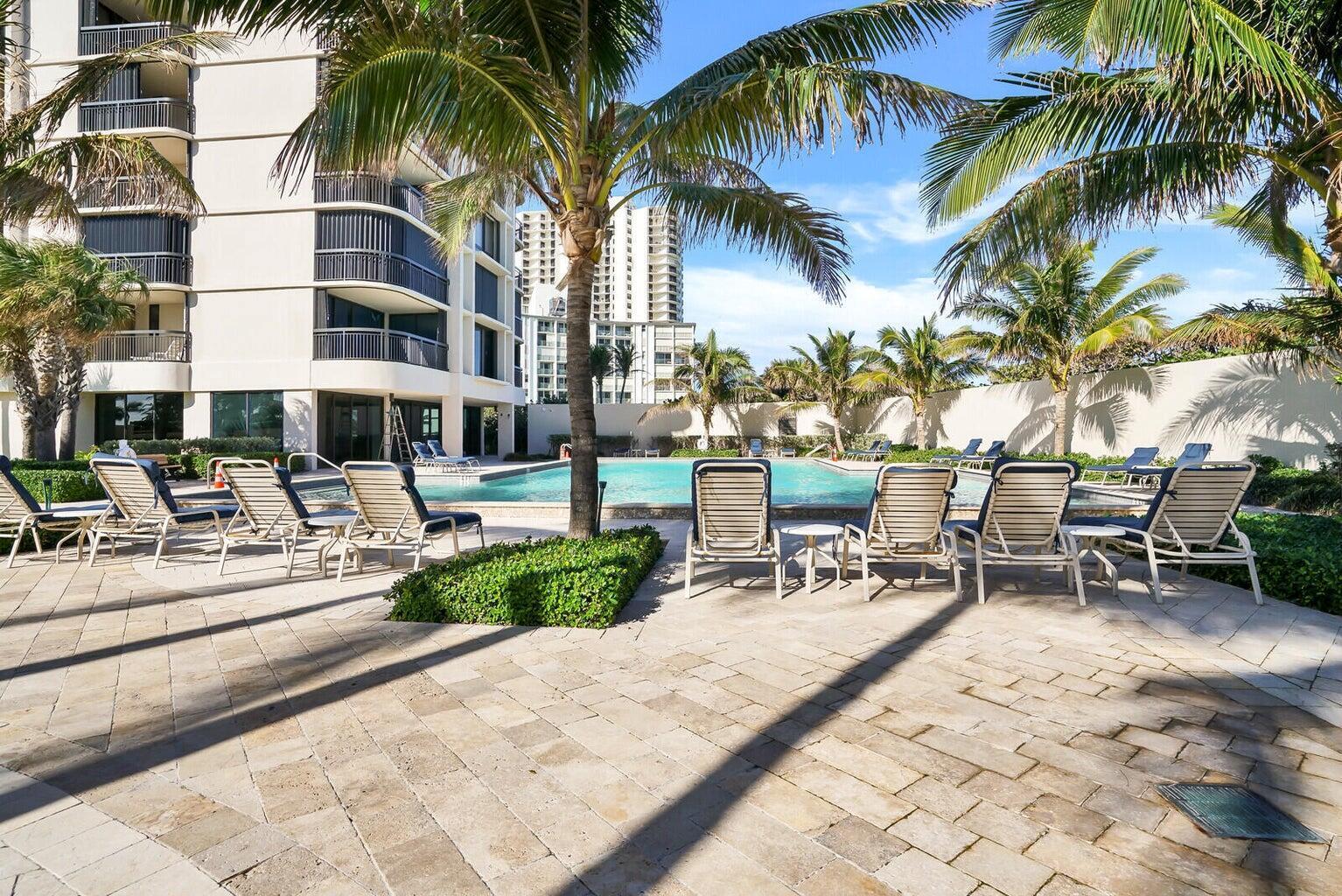 Residential Lease in Singer Island 3