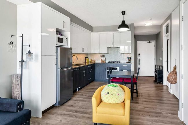 301 - 1521 26 Ave Sw, Condo with 2 bedrooms, 2 bathrooms and 1 parking in Calgary AB | Image 9