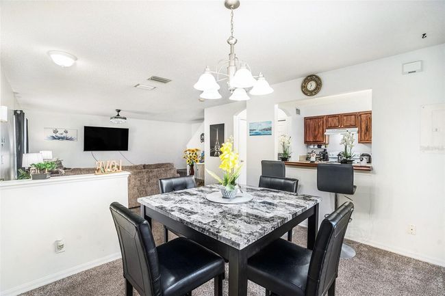 7135 Waterside Dr, Townhouse with 3 bedrooms, 3 bathrooms and null parking in TAMPA FL | Image 7
