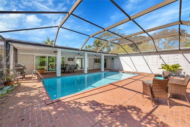 9401 Sw 69 Th Ct, House other with 5 bedrooms, 4 bathrooms and null parking in Pinecrest FL | Image 17