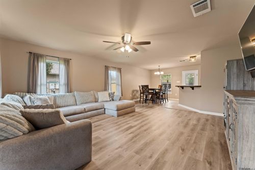 42248 Broadwalk Ave, Hammond, LA, 70403-1081 | Card Image