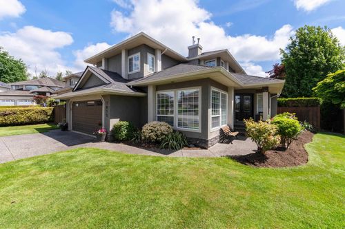 7852 165 St, Surrey, BC, V4N0M2 | Card Image