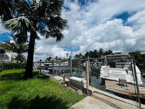 5-2033 Calais Dr, Miami Beach, FL, 33141-3565 | Card Image