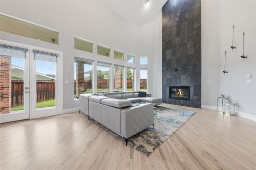 2098 Hidalgo Lane, Frisco, TX, 75034 | Card Image
