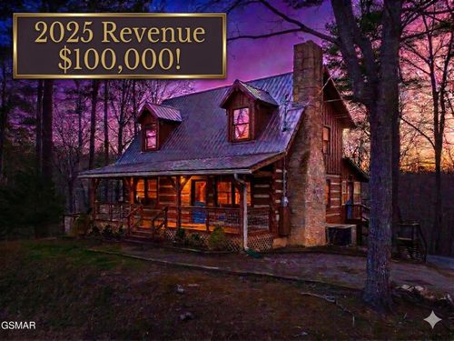 3239 Cove Creek Way, Sevierville, TN, 37862-7666 | Card Image