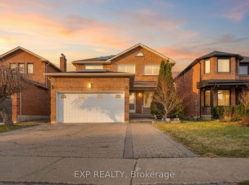 27 Via Nova Drive, Vaughan, ON, L4L7P9 | Card Image
