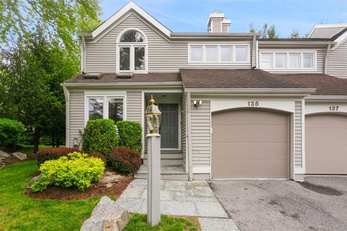 e-87-135 Boulder Ridge Rd, Scarsdale, NY, 10583-3145 | Card Image