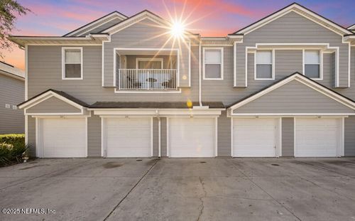 110-7067 Deer Lodge Cir, Jacksonville, FL, 32256-8510 | Card Image