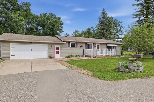 500 W Wilson Avenue, Stevens Point, WI, 54481 | Card Image