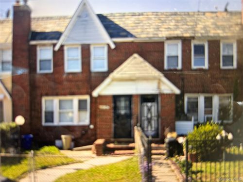11450 200th Street, New York, NY, 11412 | Card Image