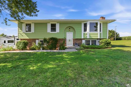 6210 K-18 Highway, Junction City, KS, 66441 | Card Image