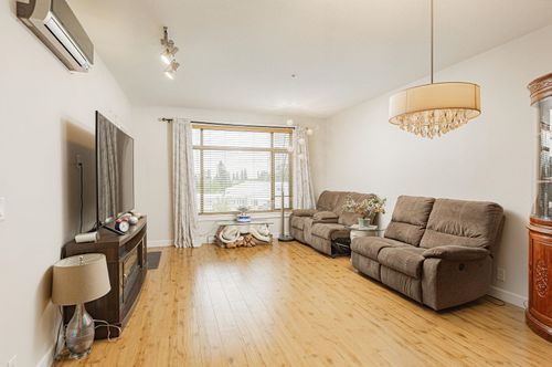 405-8067 207 St, Langley, BC, V2Y0N9 | Card Image