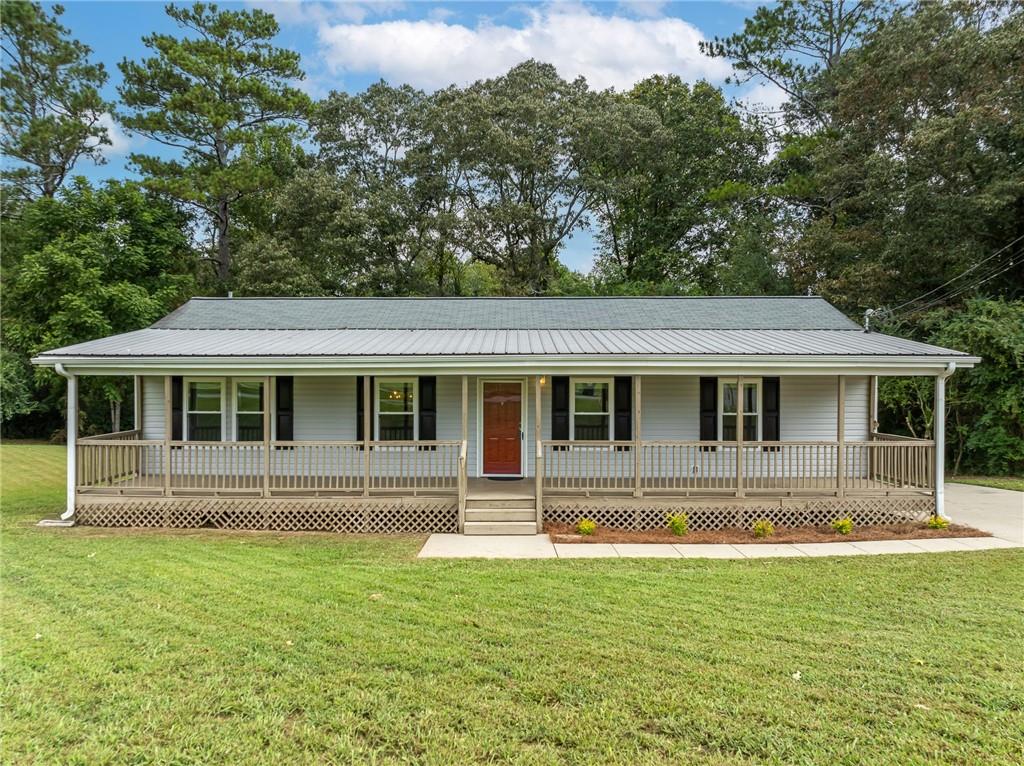 Zachary Dr, Talking Rock, GA 30175