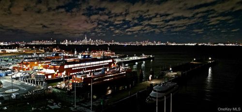 7k-90 Bay Street Lndg, Staten Island, NY, 10301-2661 | Card Image